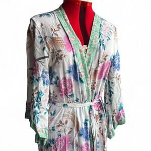 Homebodii Talulah Boho Long Ivory Floral Robe